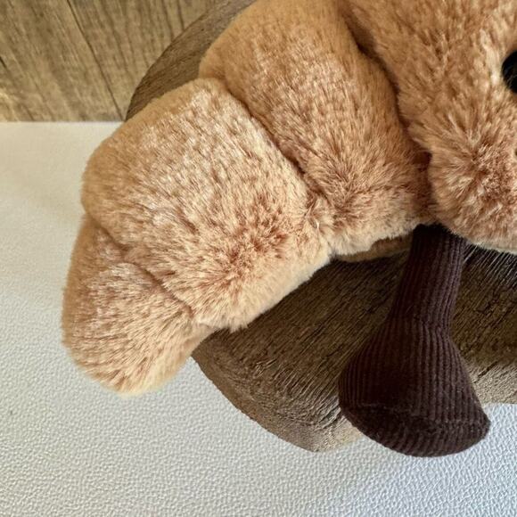 Jellycat Croissant FAST SHIP NEW Amuseables - Picture 2 of 9